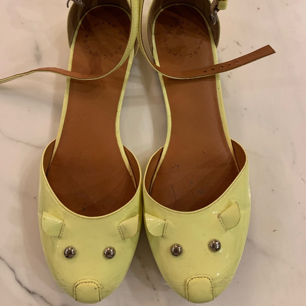 Marc by Marc Jacobs neon Mouse Flats